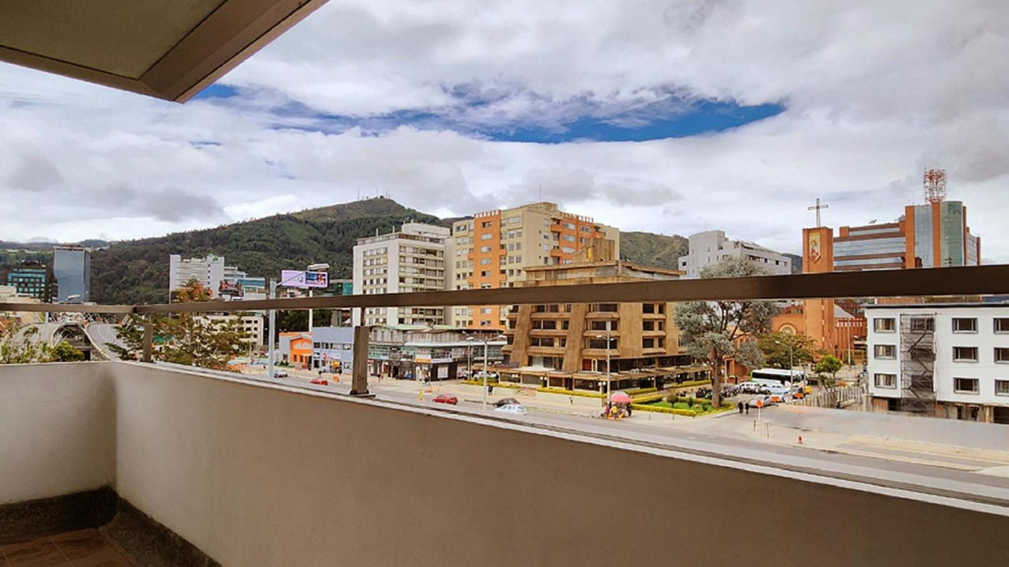Bogota Plaza Hotel Екстериор снимка View of the city from the hotel