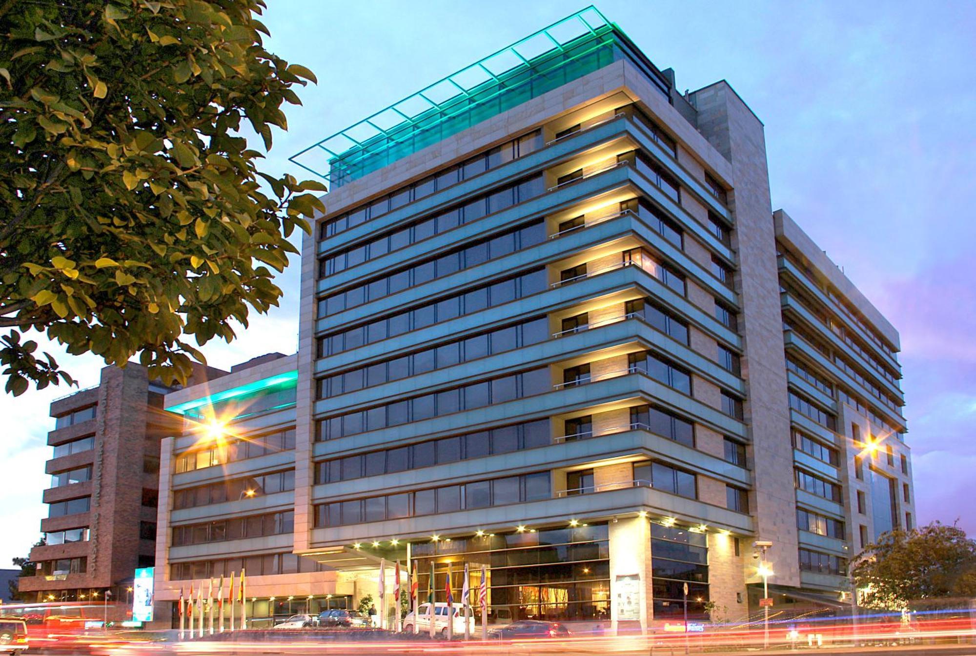 Bogota Plaza Hotel Екстериор снимка The hotel in 2012