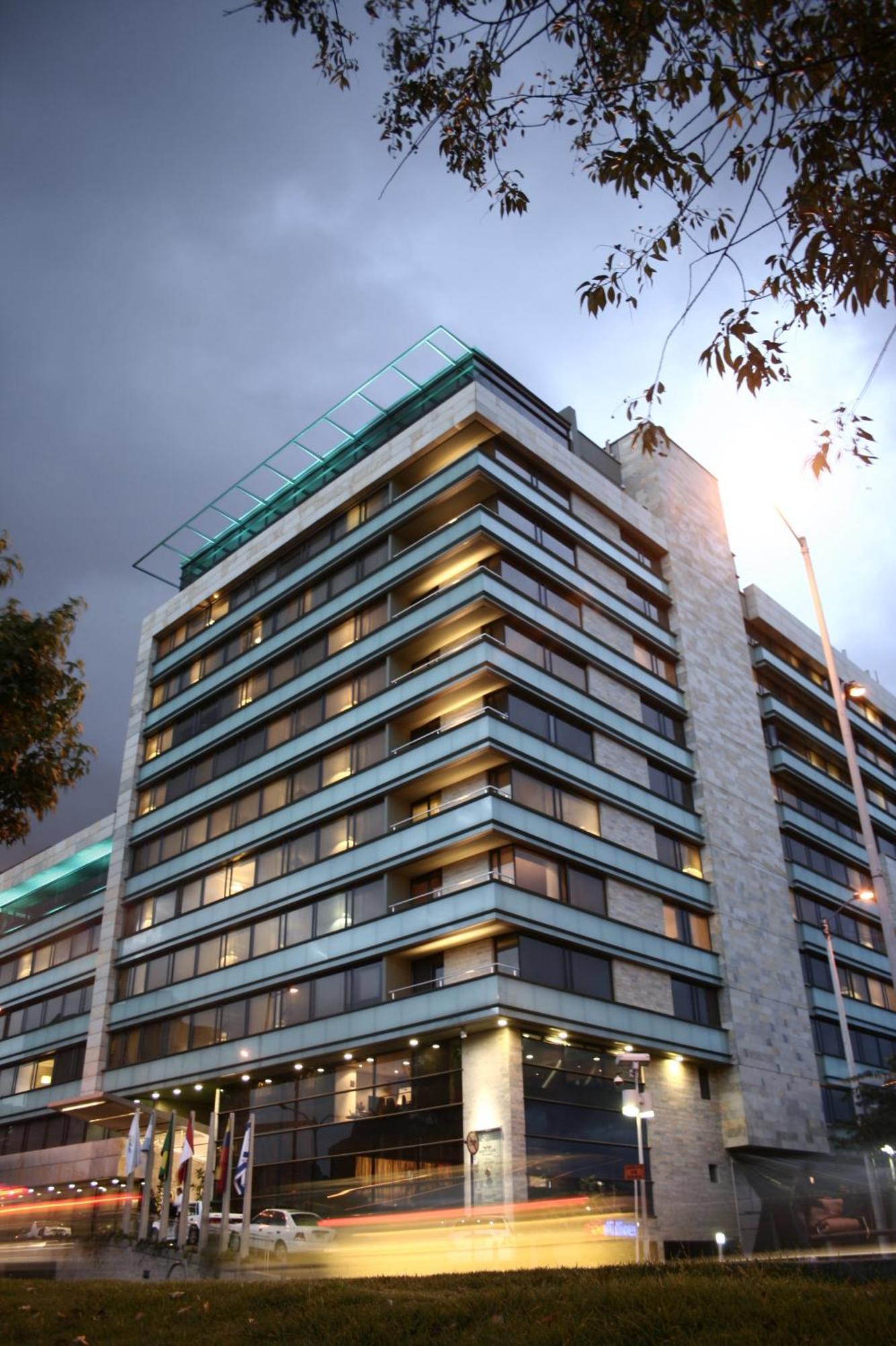 Bogota Plaza Hotel Екстериор снимка The building of the Academy of Athens